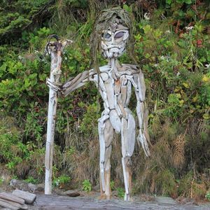 Meet your Posher, Louise